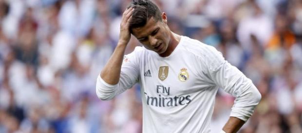 Cristiano Ronaldo usa imprensa na Irlanda para pagar menos Cristiano Ronaldo usa imprensa na Irlanda para pagar menos