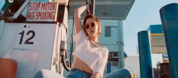 Kristen Stewart in Rolling Stone's music video screenshot by Andre Braddox Kristen Stewart in Rolling Stone's music video screenshot by Andre Braddox