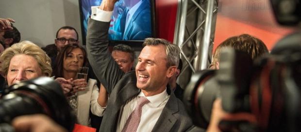 Schafft es der smarte FPÖ-Kandidat in die Wiener Hofburg? Schafft es der smarte FPÖ-Kandidat in die Wiener Hofburg?