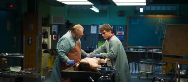 'The Autopsy of Jane Doe' movie trailer is a must-see for horror movie fans - filmsofeverycolour.com 'The Autopsy of Jane Doe' movie trailer is a must-see for horror movie fans - filmsofeverycolour.com