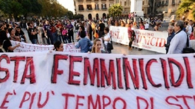 Femminicidio a Pescara, giovane uccisa a coltellate dal suo compagno