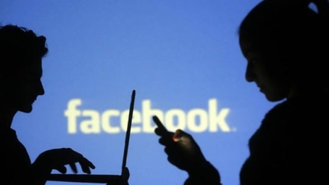 Le false notizie invadono il web, con un copia-incolla storpiato e pericoloso.