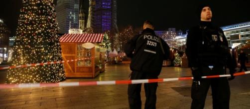 Berlin attack 'could be work of ISIS' as terror group 'murderously ... - mirror.co.uk