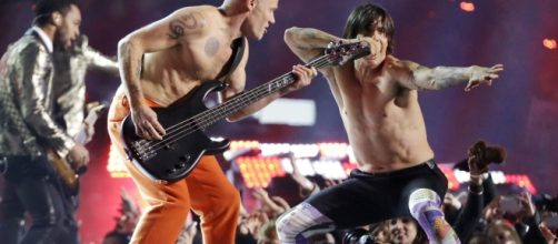 I Red hot chili peppers live al Super Bowl nel 2014.