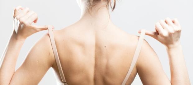 A lingerie errada faz parte dos erros que toda mulher precisa conhecer e evitar A lingerie errada faz parte dos erros que toda mulher precisa conhecer e evitar
