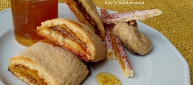 Strudel di fichi e speck una raffinatezza culinaria Strudel di fichi e speck una raffinatezza culinaria