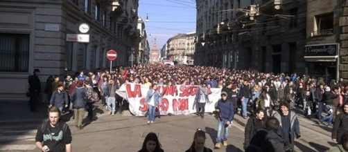 Milano: Corteo studenti del 12 marzo 2015 - milanotoday.it
