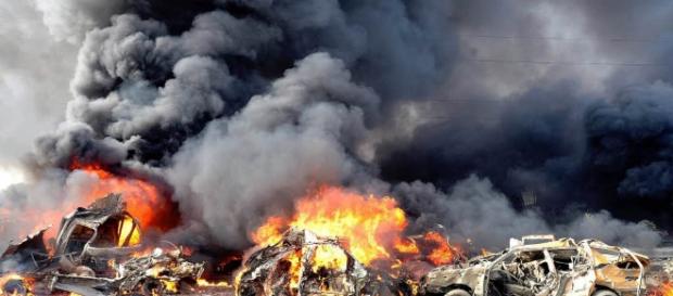 Ausland: Terrorismus: Experten vermuten al-Qaida hinter Anschlag ... - badische-zeitung.de Ausland: Terrorismus: Experten vermuten al-Qaida hinter Anschlag ... - badische-zeitung.de
