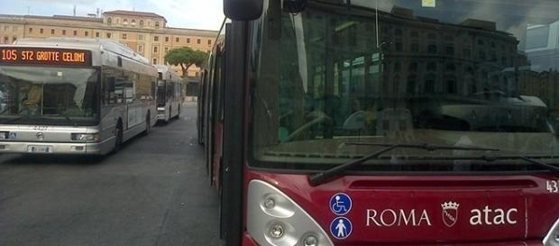 Programma trasporti pubblici Atac per Natale e Capodanno. Programma trasporti pubblici Atac per Natale e Capodanno.