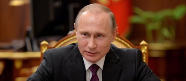 Putin promete ação concreta contra o terrorismo Putin promete ação concreta contra o terrorismo