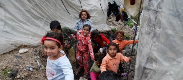 Help deliver emergency aid in the Middle East - Donate to the ... - org.au Help deliver emergency aid in the Middle East - Donate to the ... - org.au