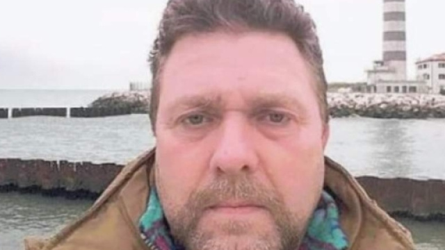 Treviso, annuncia il suicidio su Facebook: la disperazione di Marco Favaro