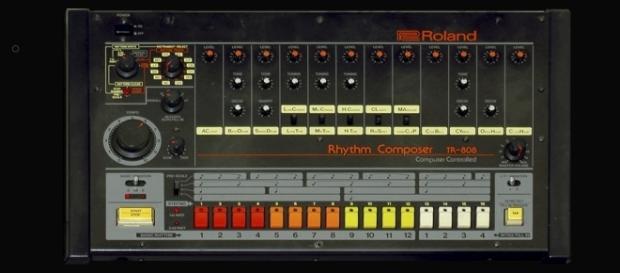 Solo se produjeron 12.000 modelos de la TR-808. Solo se produjeron 12.000 modelos de la TR-808.
