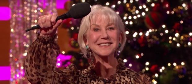 Helen Mirren gave an alternative Queen's speech on The Graham Norton Show for Christmas/Photo via digitalspy.com Helen Mirren gave an alternative Queen's speech on The Graham Norton Show for Christmas/Photo via digitalspy.com