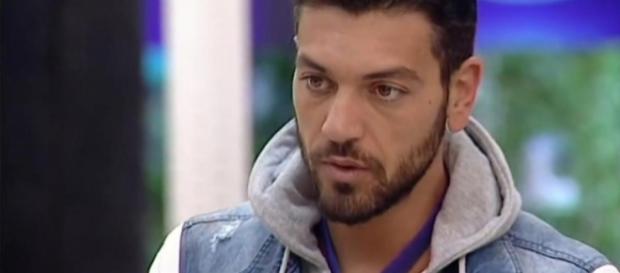 Uomini e Donne, anticipazioni 23 dicembre: Alessandro Calabrese 'Ecco la verità' Uomini e Donne, anticipazioni 23 dicembre: Alessandro Calabrese 'Ecco la verità'