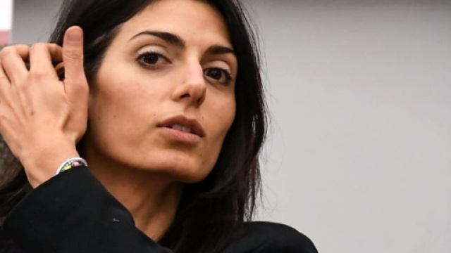 A Capodanno vietati i botti e niente concerto in piazza