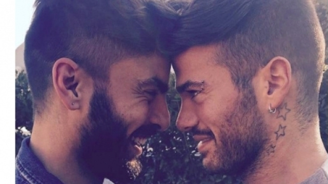 Claudio Sona e Mario Serpa all'Isola dei famosi? Arriva la smentita.