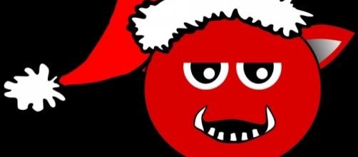 Immagini Anti Natale.L Anti Natale In Musica 20 Canzoni Per Una Playlist Resistente Lato A