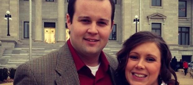 Anna Duggar Divorce: Jim Bob Reportedly Tempts Anna With Fancy New ... - inquisitr.com Anna Duggar Divorce: Jim Bob Reportedly Tempts Anna With Fancy New ... - inquisitr.com