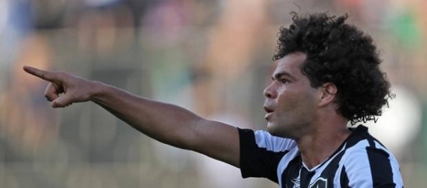 Camilo garantiu que vai seguir no Botafogo (Foto: Vitor Silva/SSPress/Botafogo) Camilo garantiu que vai seguir no Botafogo (Foto: Vitor Silva/SSPress/Botafogo)