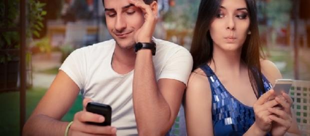 Coisas que todos os homens que traem fazem em comum Coisas que todos os homens que traem fazem em comum