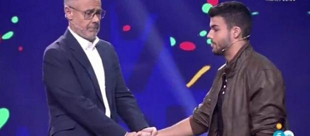 Pol abandona el Debate Final de GH Pol abandona el Debate Final de GH