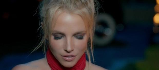 Postagem fala sobre a morte da cantora Britney Spears. (foto: reprodução / Instagram) Postagem fala sobre a morte da cantora Britney Spears. (foto: reprodução / Instagram)
