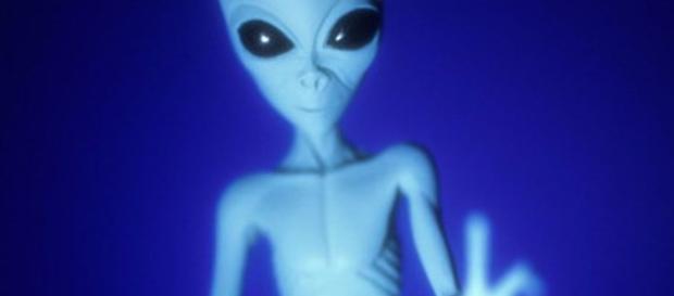 The 13 best Greet The Aliens In 5 Words tweets from today's ... - mirror.co.uk The 13 best Greet The Aliens In 5 Words tweets from today's ... - mirror.co.uk