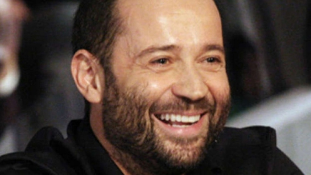 Lo scrittore Fabio Volo muore in un incidente stradale, ma &egrave; solo ... - bresciatoday.it