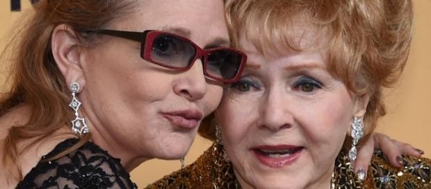 Carrie Fisher and Debbie Reynolds die one day apart - zimbio.com Carrie Fisher and Debbie Reynolds die one day apart - zimbio.com