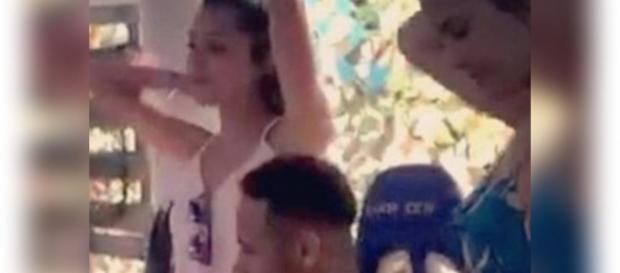No início de janeiro, Neymar deverá se apresentar no Barcelona No início de janeiro, Neymar deverá se apresentar no Barcelona