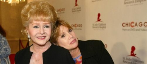 Cinema, Debbie Reynolds ricoverata per un malore dopo la morte della figlia Carrie