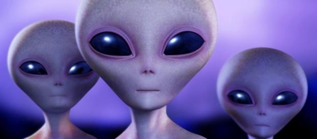 Cientistas planejam enviar mensagens para o espaço, esperando que possíveis civilizações alienígenas acabem respondendo Cientistas planejam enviar mensagens para o espaço, esperando que possíveis civilizações alienígenas acabem respondendo
