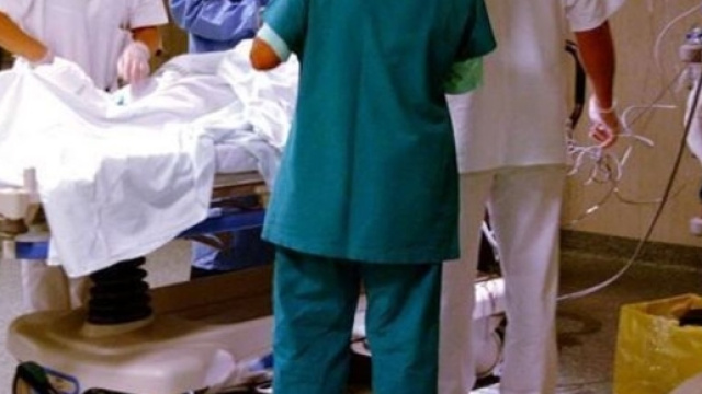 Meningite, parla l'esperto: "In Toscana circola un ceppo virulento" - today.it