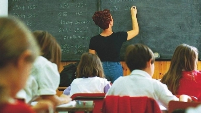 Ultime news scuola, gioved&igrave; 29 dicembre 2016: firmato accordo mobilit&agrave; docenti 2017/8, ecco i punti principali