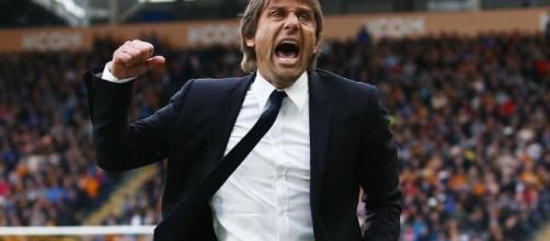 Chelsea tighten up at back as Antonio Conte turns to tried and trusted formation (the Telegraph.uk)