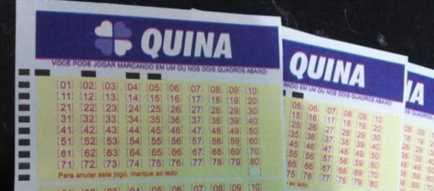A Caixa fez sorteio da Quina (Foto do autor da matéria) A Caixa fez sorteio da Quina (Foto do autor da matéria)