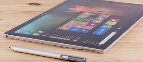 Microsoft's next-gen Surface Pro 5 tablet with Stylus (via http://www.pcadvisor.co.uk)