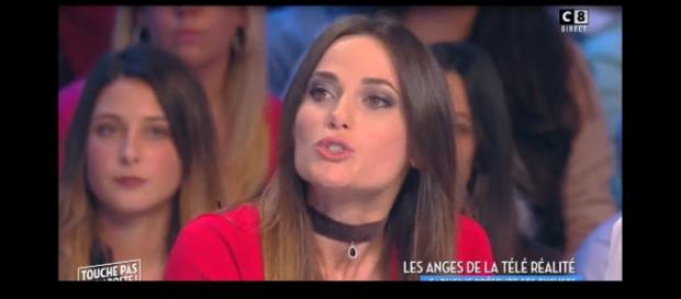 Capucine Anav dans Touche pas à mon poste sur C8 Capucine Anav dans Touche pas à mon poste sur C8
