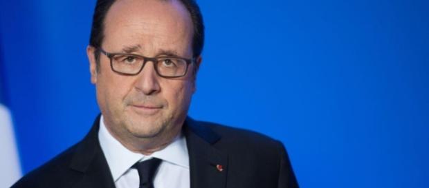 M.Le Président de la République Française François Hollande M.Le Président de la République Française François Hollande