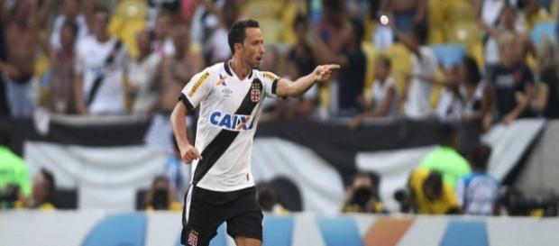 Nenê pode trocar Vasco pelo Corinthians em 2017 (Foto: Coluna do Flamengo) Nenê pode trocar Vasco pelo Corinthians em 2017 (Foto: Coluna do Flamengo)