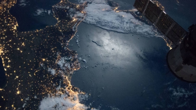 Foto dalla ISS del Sud Italia. Foto: NASA.