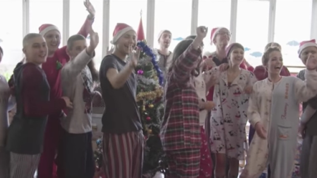 Un fotogramma del videoclip del Progetto Giovani dell'Istituto Tumori di Milano