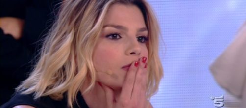 Emma Marrone risponde alle accuse dei follower - blogosfere.it