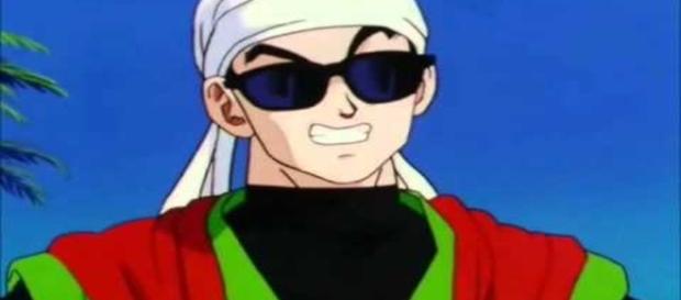 Gohan vestido como el "Gran Saiyaman" Gohan vestido como el "Gran Saiyaman"