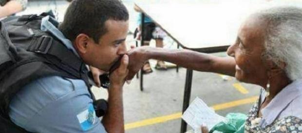 Jonathan Barros de Carvalho foi morto por assaltantes Jonathan Barros de Carvalho foi morto por assaltantes