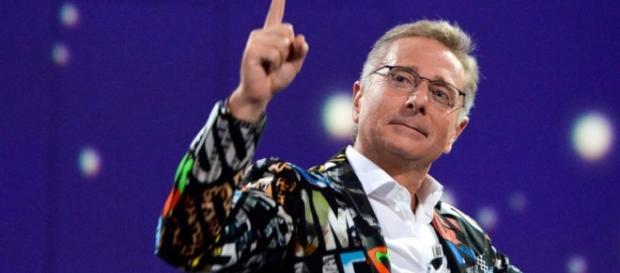 Paolo Bonolis torna in tv con Music da gennaio 2017 - Play4movie - play4movie.com Paolo Bonolis torna in tv con Music da gennaio 2017 - Play4movie - play4movie.com