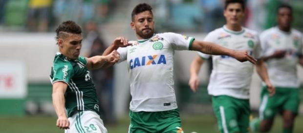 Alan Ruschel, um dos sobreviventes da tragédia Alan Ruschel, um dos sobreviventes da tragédia