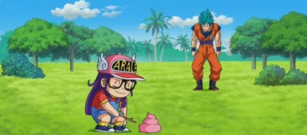 Arale y Goku en una interrupción a su pelea Arale y Goku en una interrupción a su pelea