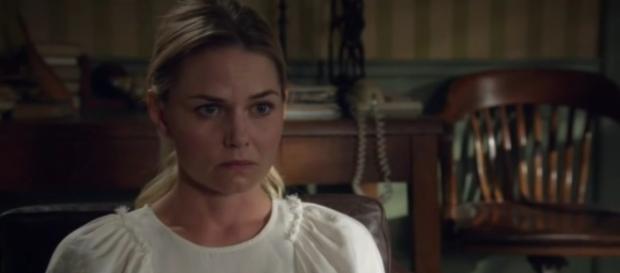 Emma Swan's fate stays the same despite alternate reality on 'Once Upon A Time' - Image via Oncer Tube/Photo Screencap via ABC/YouTube.com Emma Swan's fate stays the same despite alternate reality on 'Once Upon A Time' - Image via Oncer Tube/Photo Screencap via ABC/YouTube.com